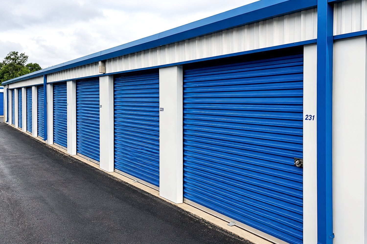secured units in  Elyria, OH